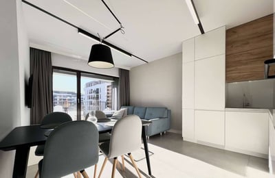 Alquiler de un elegante apartamento de 3 habitaciones, 57 m², Mokotów, Varsovia, Polonia